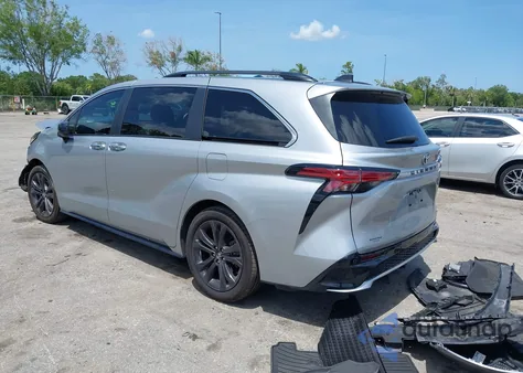 2023 Toyota Sienna Xse from USA, damaged, VIN 5TDXRKEC8PS154367